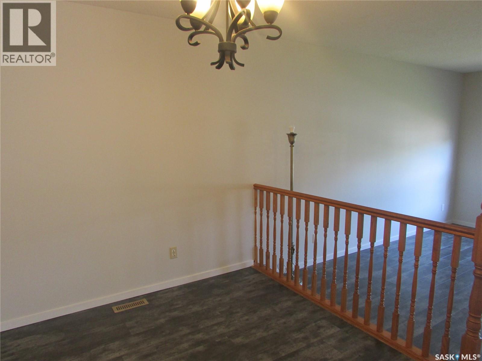 Photo 24 of 1210 Brown Street, Regina SK