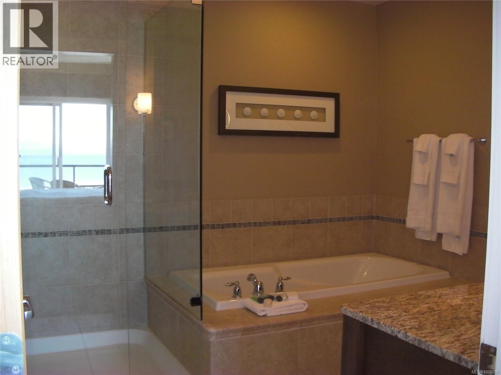 Photo 7 of 606 605 A 181 Beachside Dr, Parksville BC