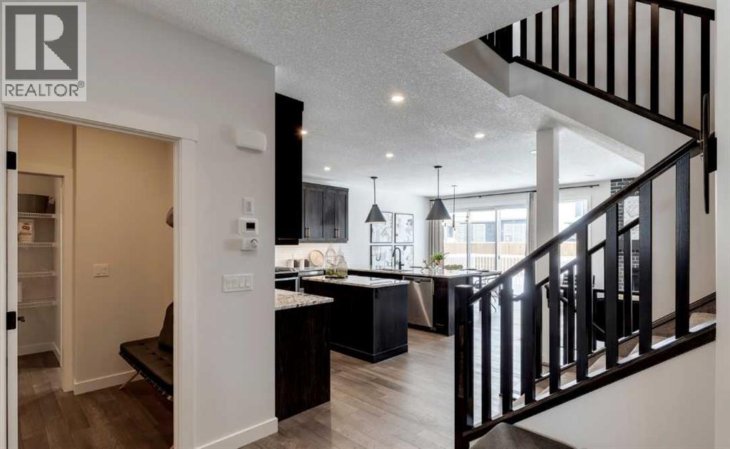 Photo 10 of 70 Larkspur Bend, Okotoks AB