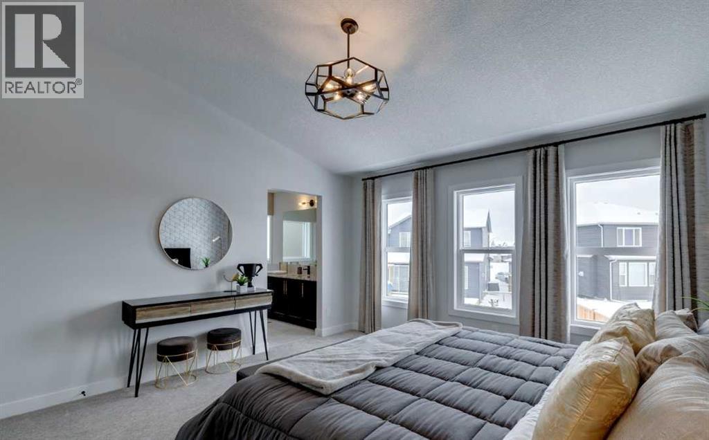 Photo 6 of 70 Larkspur Bend, Okotoks AB
