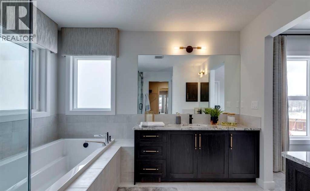 Photo 29 of 70 Larkspur Bend, Okotoks AB
