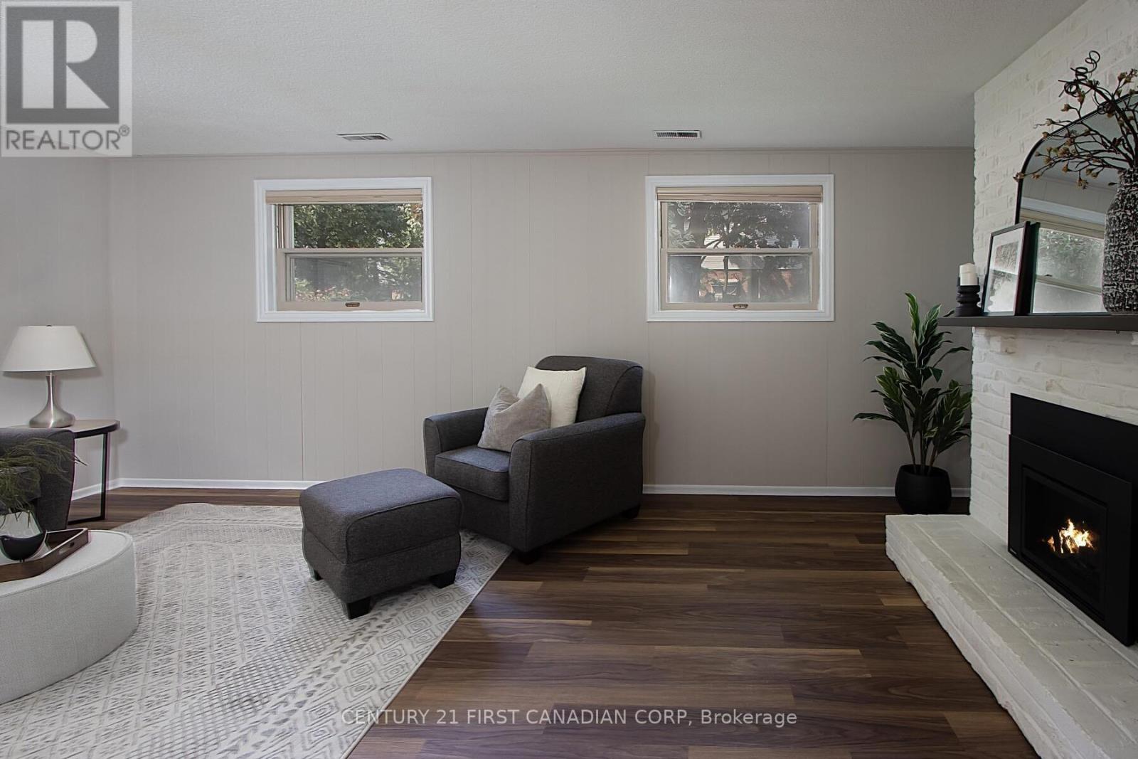 Photo 29 of 68 Nottinghill Crescent, London South ON