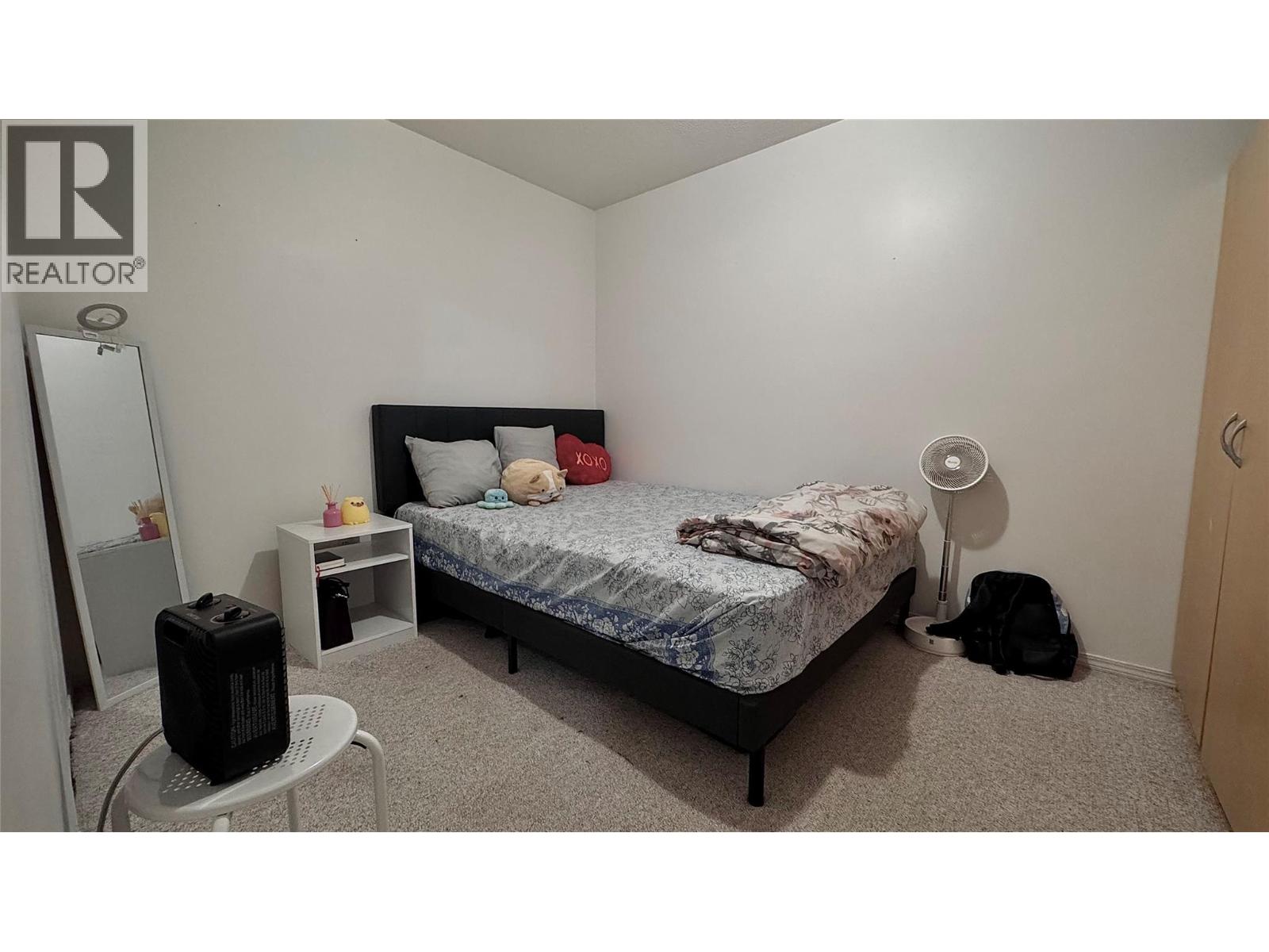 Photo 9 of 741 Dunrobin Drive, Kamloops BC