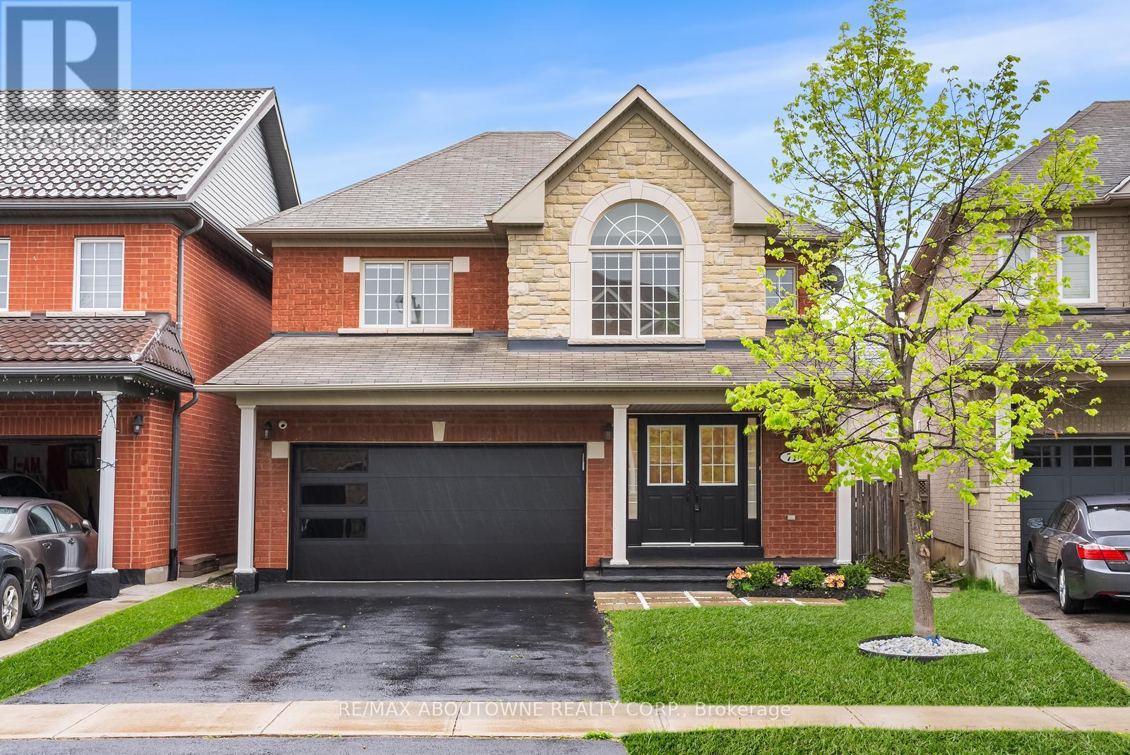 Photo 1 of 71 Cobblehill Crescent, Brampton ON