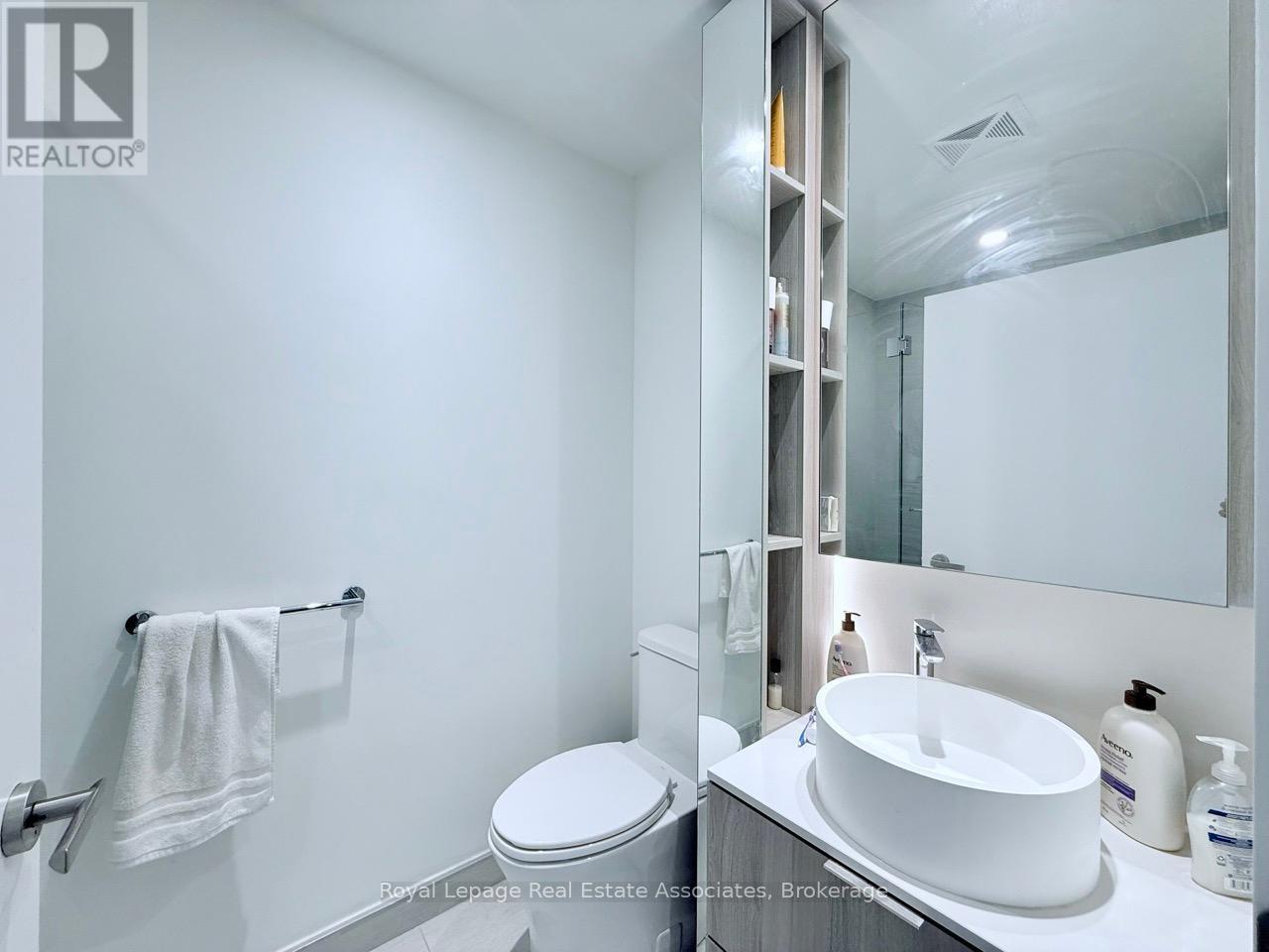 Photo 11 of 1406 28 Ann Street, Mississauga ON