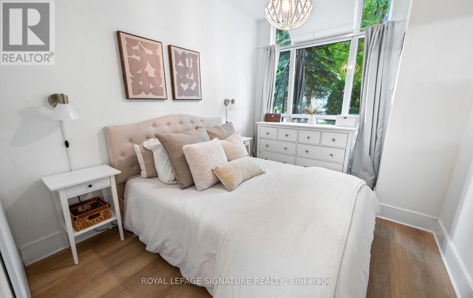 Photo 34 of 104 80 Absolute Avenue, Mississauga ON