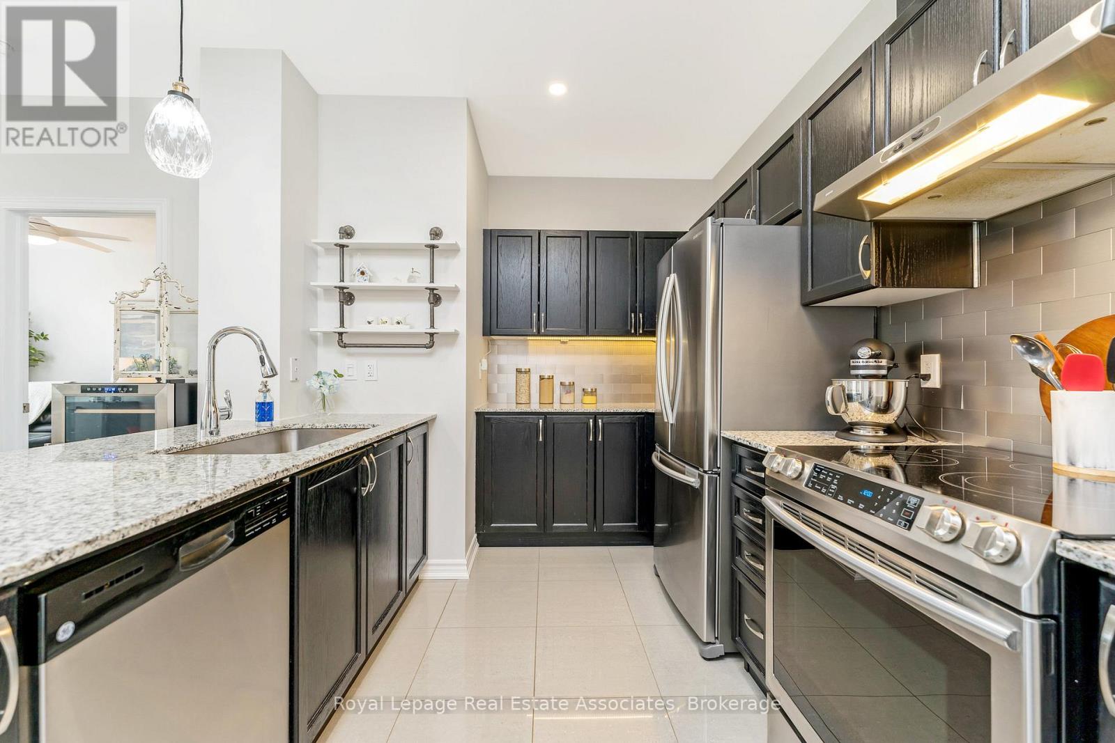 Photo 16 of 304 1370 Costigan Road, Milton ON