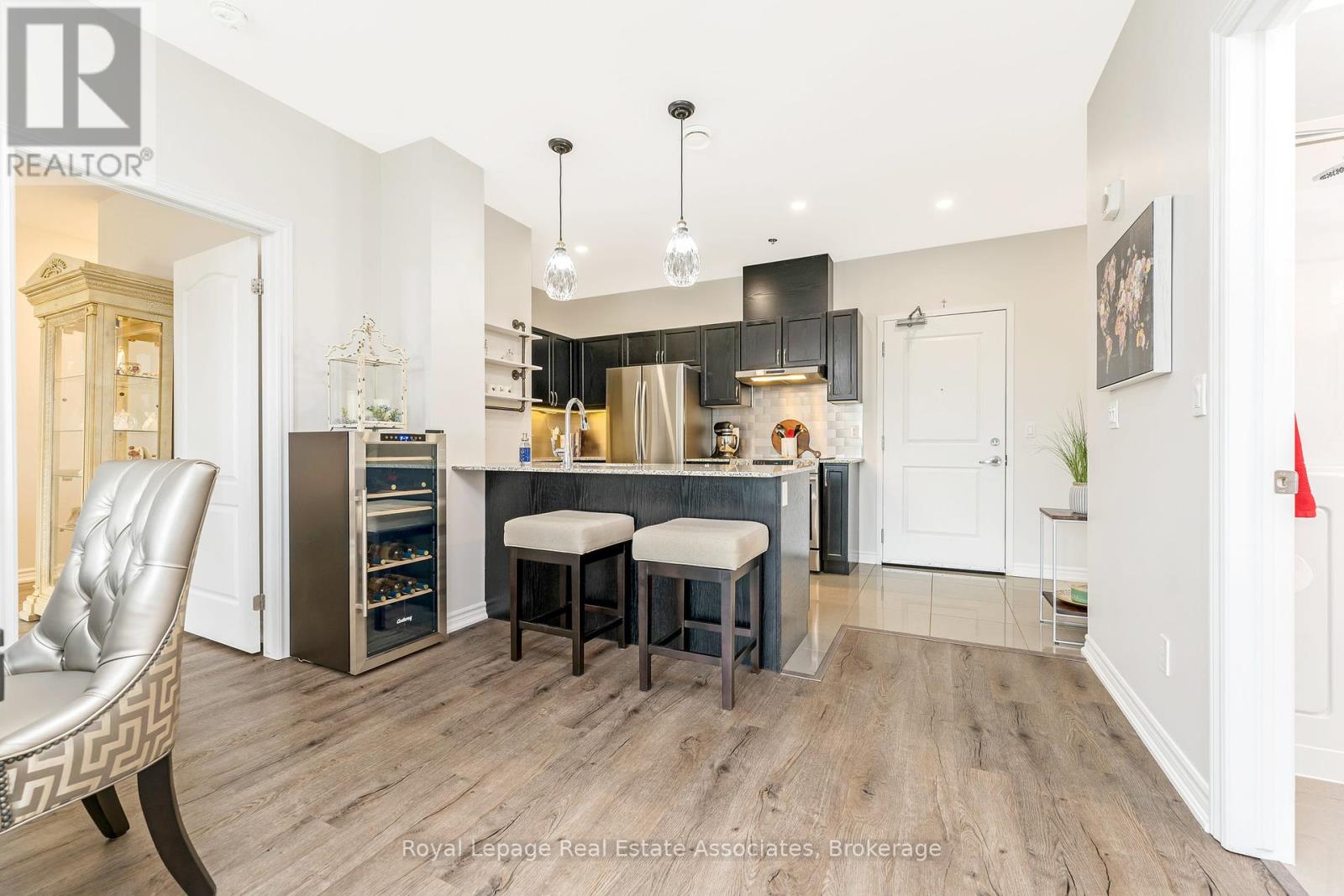 Photo 20 of 304 1370 Costigan Road, Milton ON