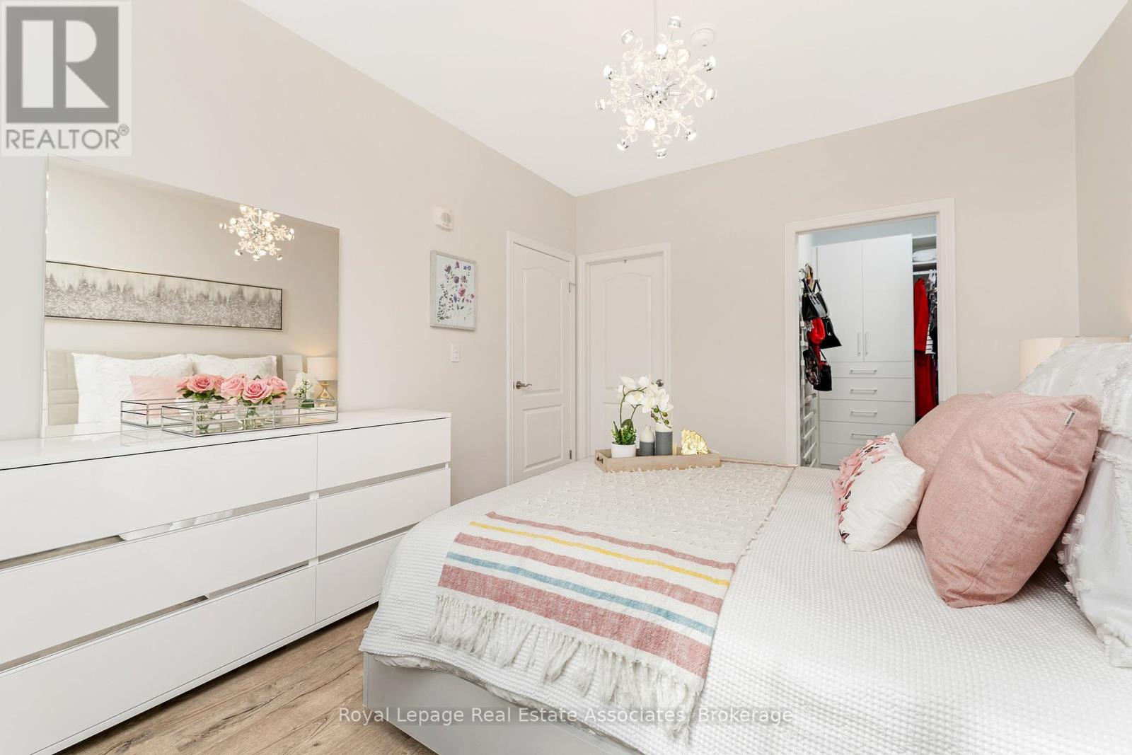 Photo 30 of 304 1370 Costigan Road, Milton ON
