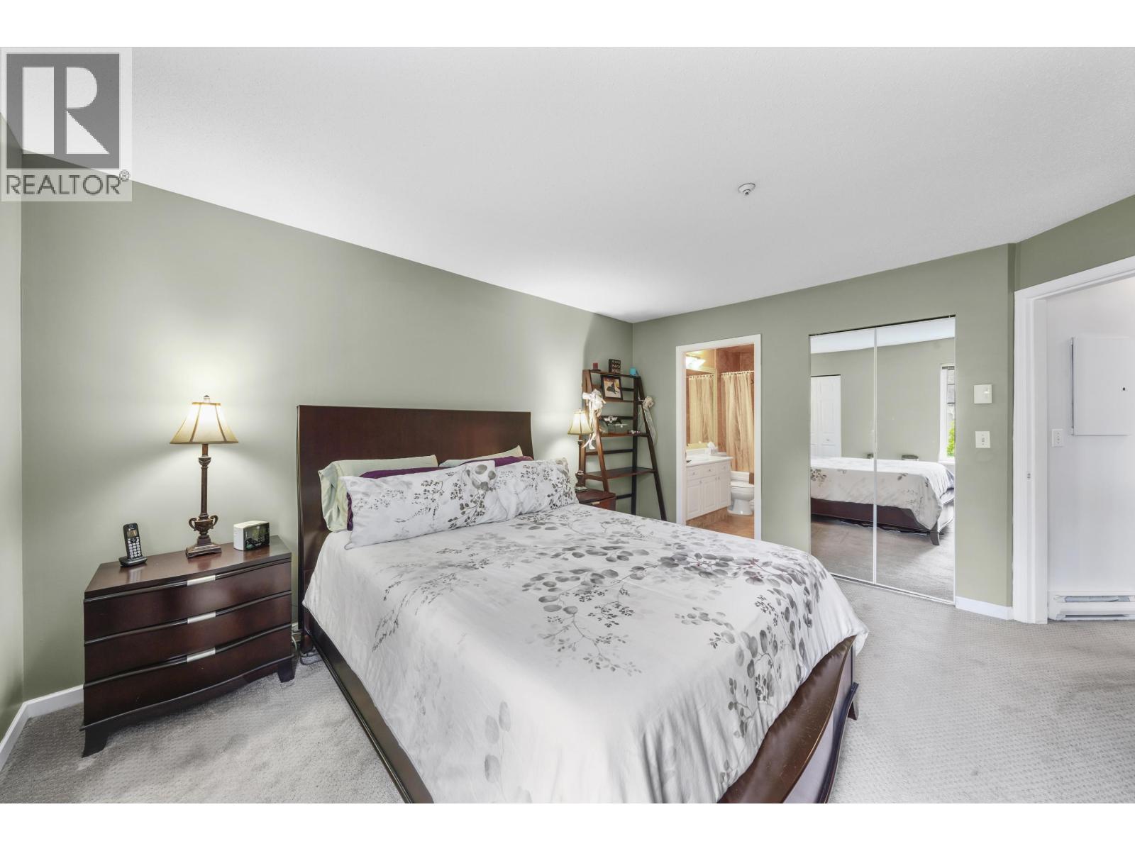 Photo 18 of 66 2422 Hawthorne Avenue, Port Coquitlam BC