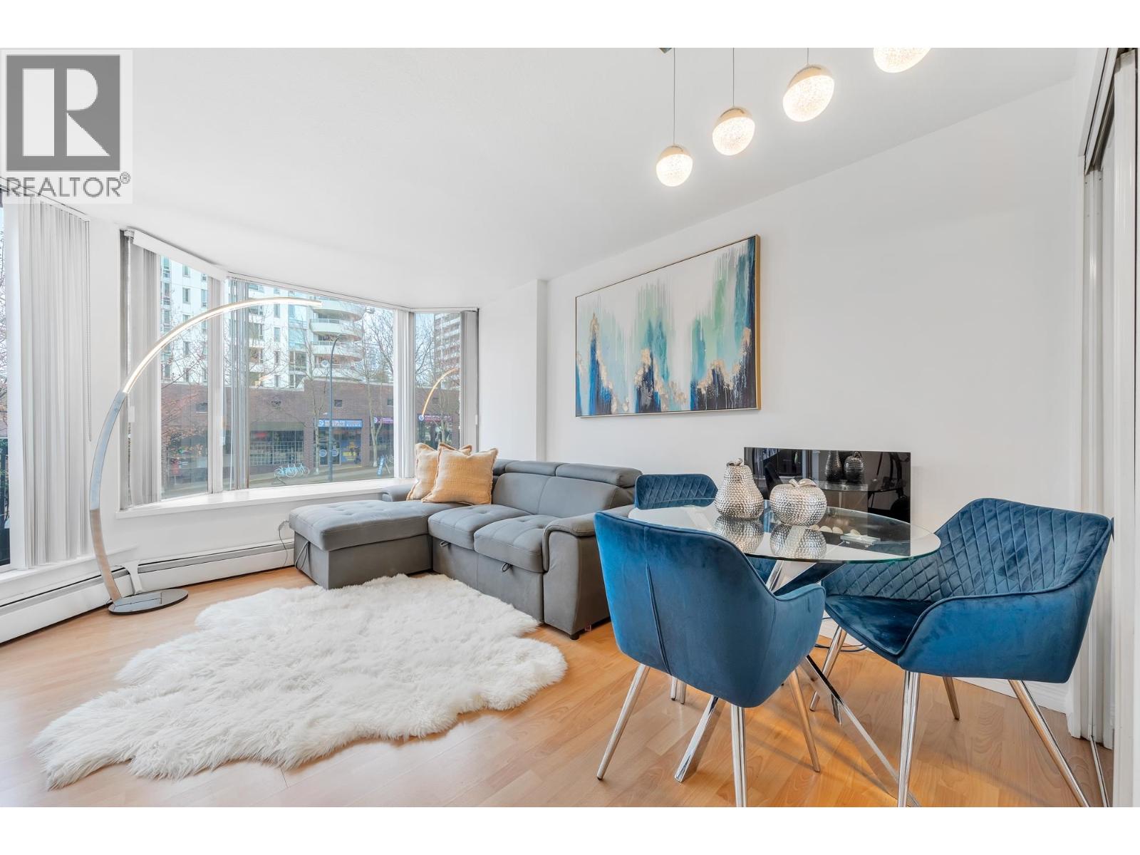 Photo 2 of 209 1330 Burrard Street, Vancouver BC