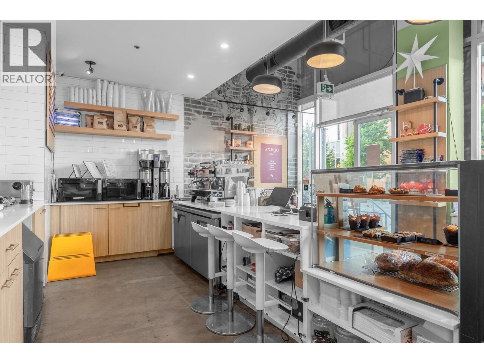 Photo 10 of 1778 Columbia Street, Vancouver BC