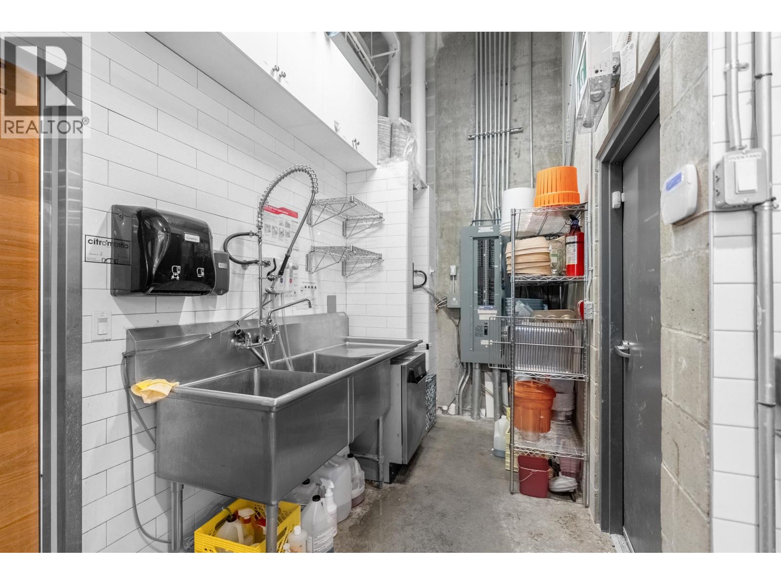 Photo 20 of 1778 Columbia Street, Vancouver BC