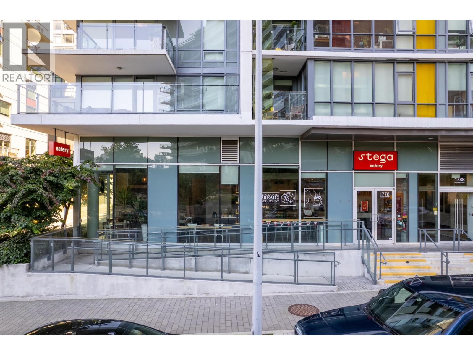 Photo 27 of 1778 Columbia Street, Vancouver BC
