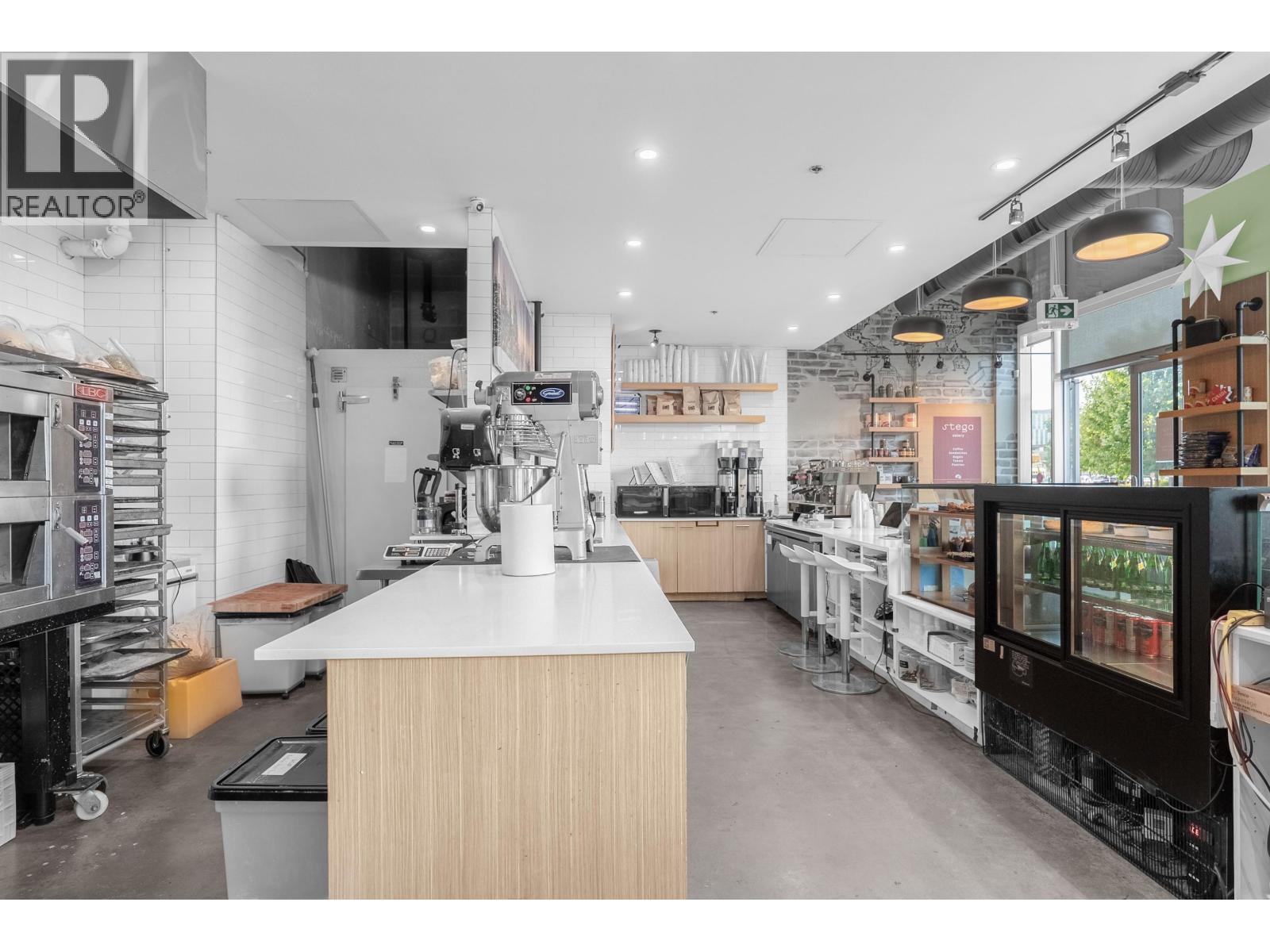 Photo 9 of 1778 Columbia Street, Vancouver BC