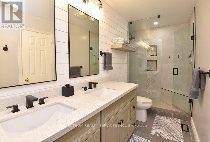 Photo 12 of 56 Mcknight Avenue, Hamilton ON