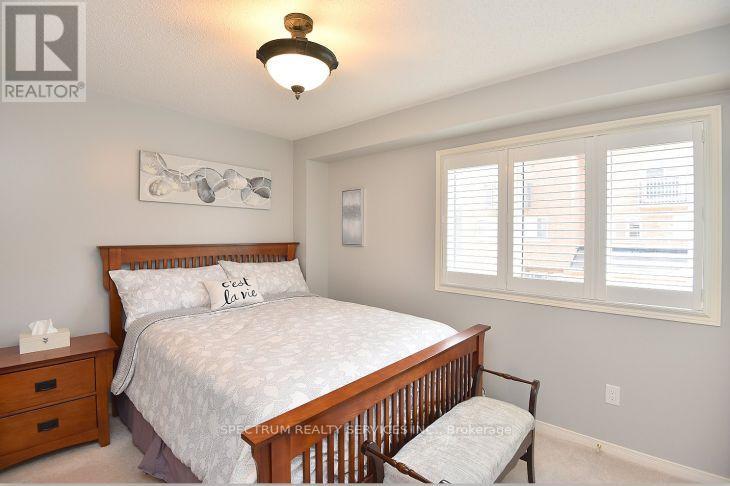Photo 13 of 56 Mcknight Avenue, Hamilton ON