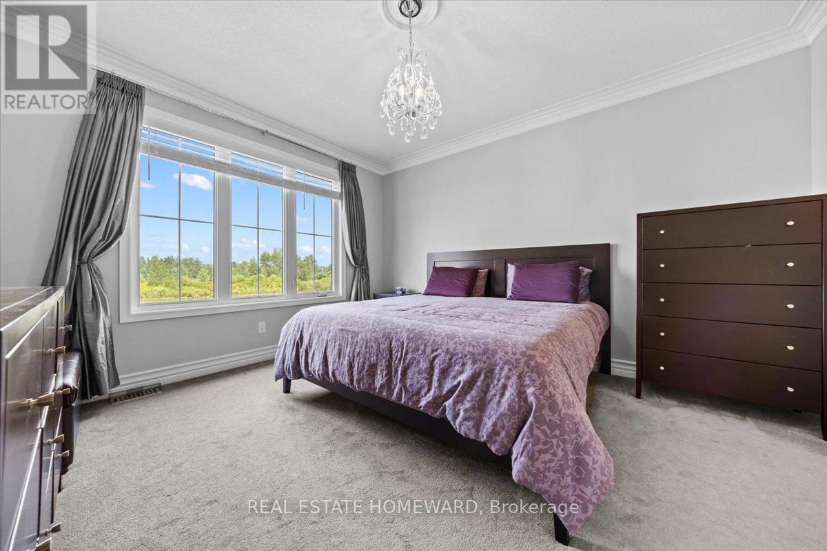 Photo 18 of 207 Cranesbill Road, Ottawa ON