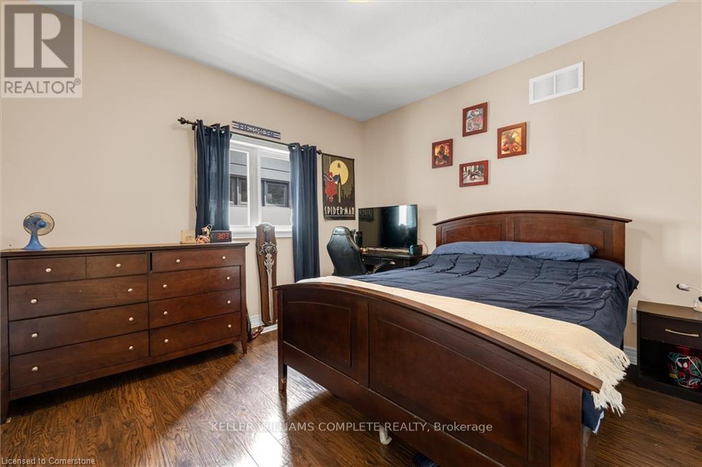 Photo 10 of 180 Mothers Street, Hamilton ON
