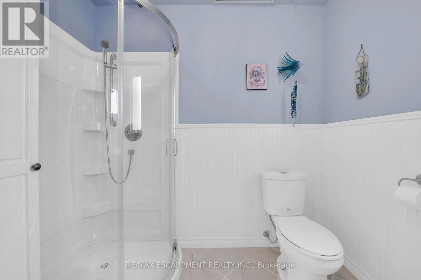 Photo 35 of 157 Lighthouse Drive, Haldimand ON