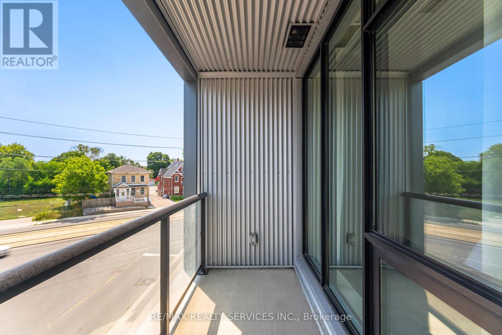 Photo 39 of 311 690 King Street W, Kitchener ON
