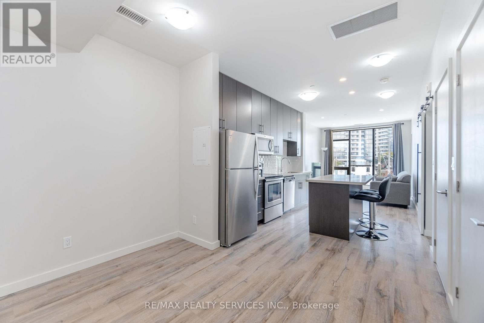 Photo 35 of 311 690 King Street W, Kitchener ON