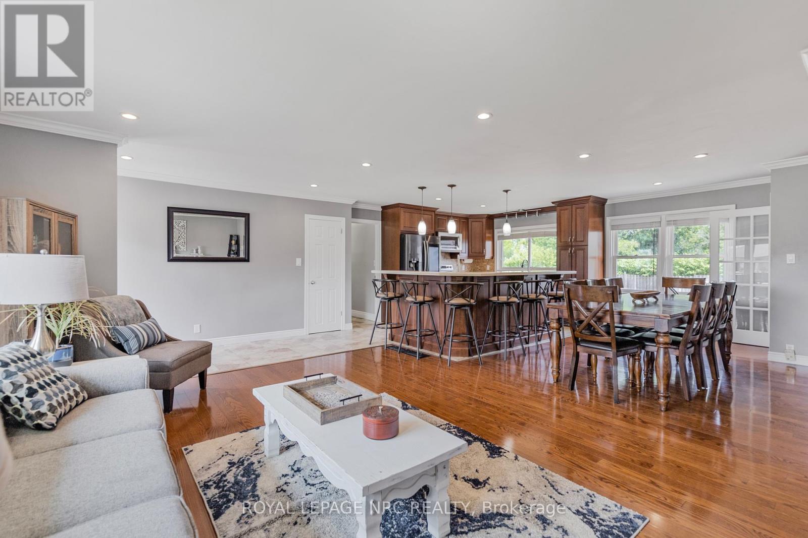 Photo 26 of 4 Cline Road, Grimsby ON