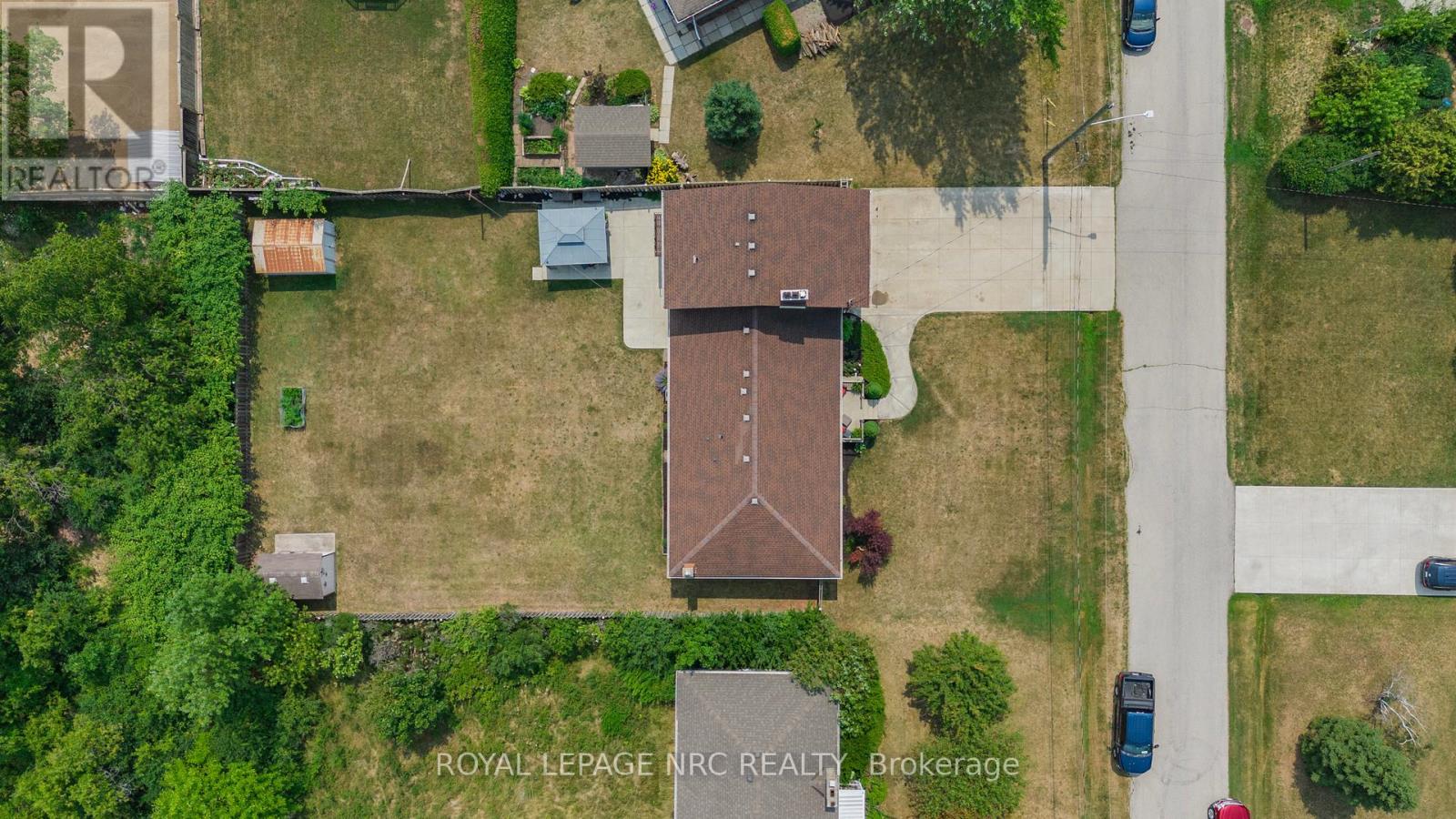 Photo 25 of 4 Cline Road, Grimsby ON