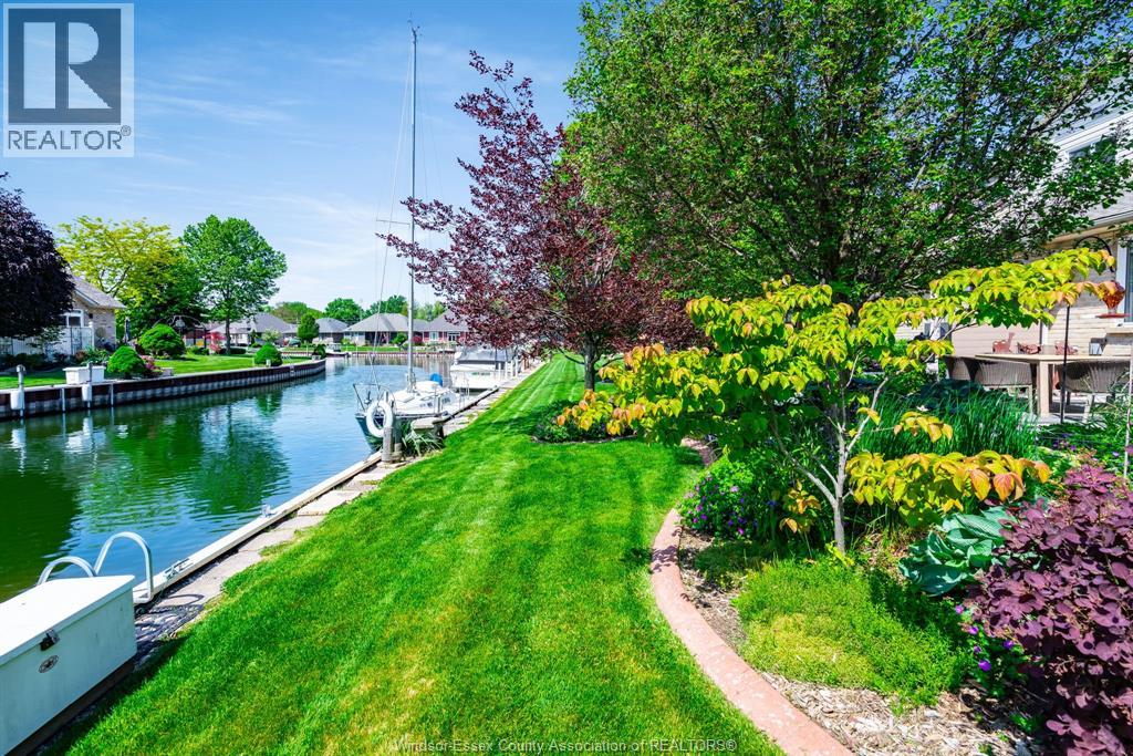 Photo 6 of 9 Montego Bay Crescent, Kingsville ON