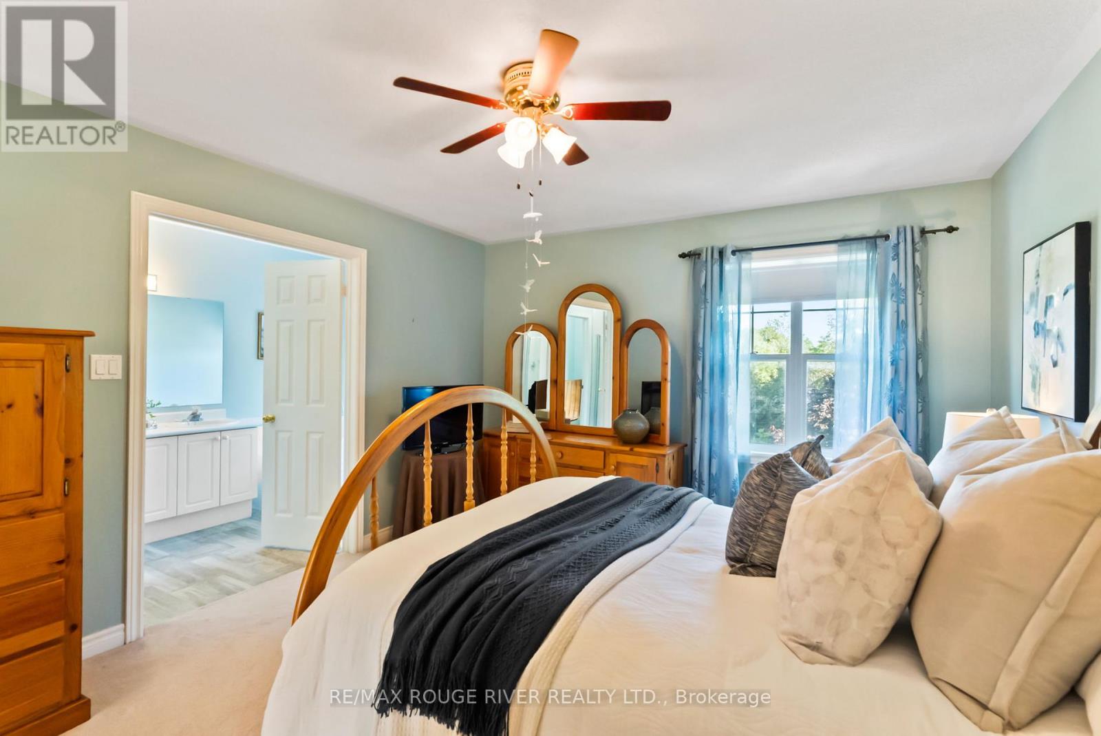 Photo 13 of 35 2800 Courtice Road, Clarington ON