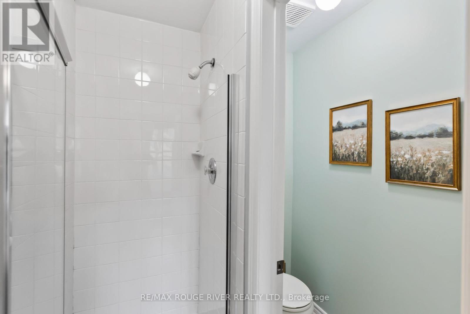 Photo 22 of 35 2800 Courtice Road, Clarington ON