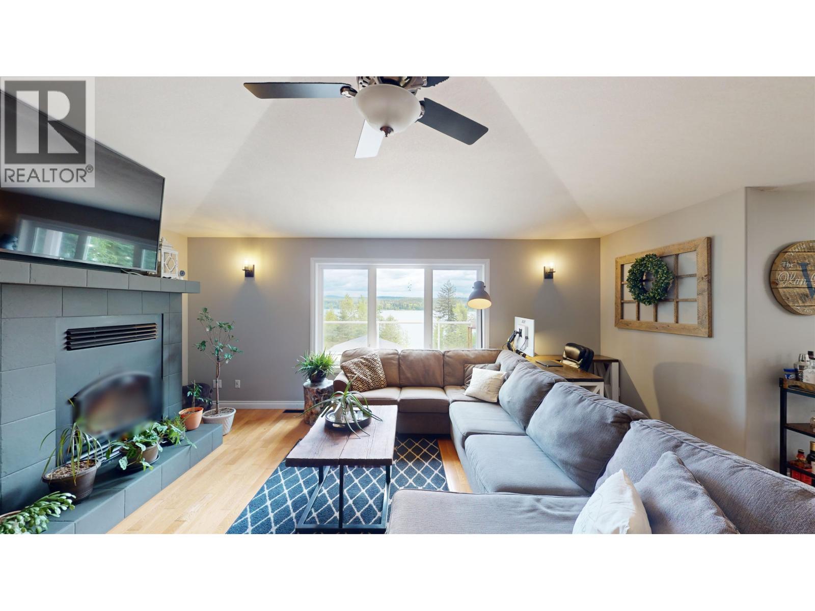 4976 TEN MILE LAKE ROAD, Quesnel