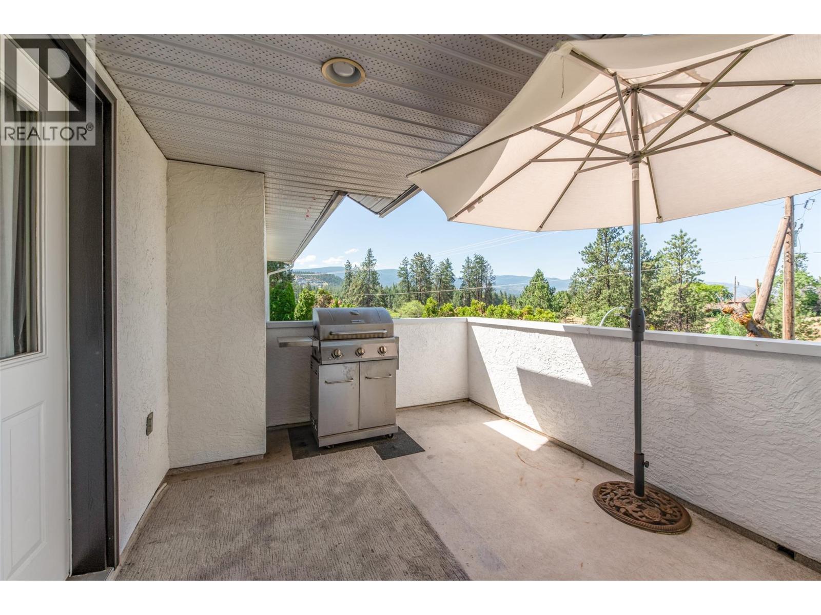 Photo 16 of 1420 Bentien Road, Kelowna BC