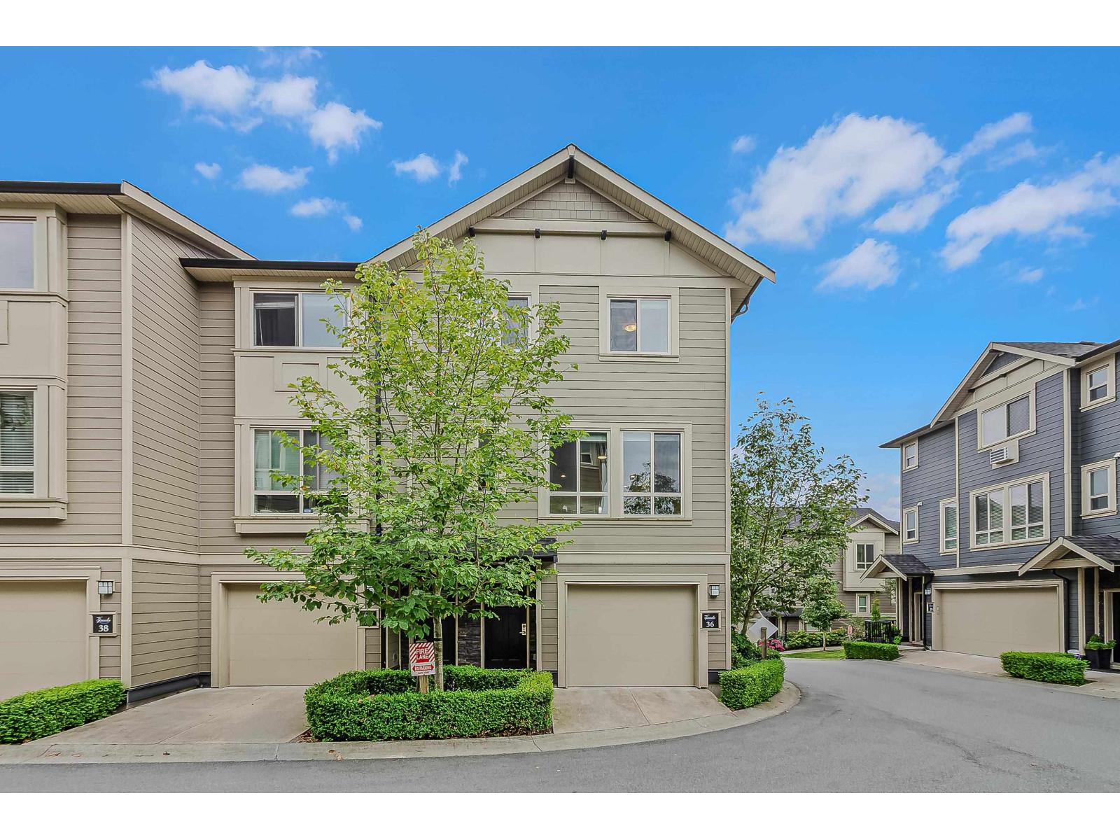 Photo 1 of 36 19913 70 Avenue, Langley BC