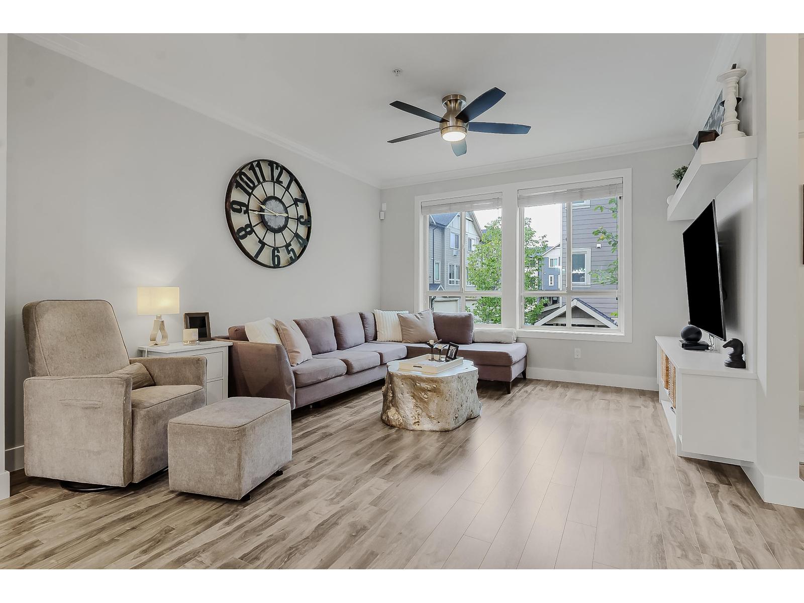 Photo 6 of 36 19913 70 Avenue, Langley BC