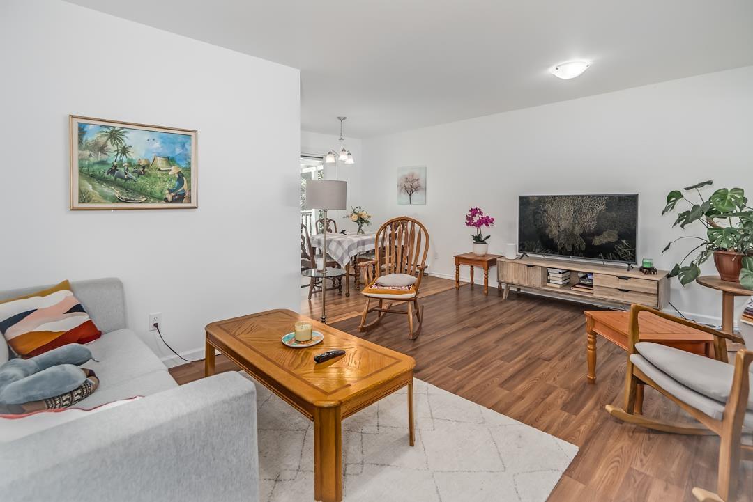 Photo 6 of 35340 Selkirk Avenue, Abbotsford BC