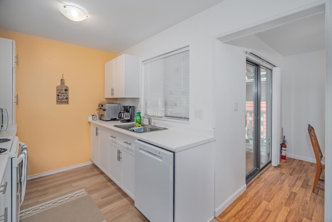 Photo 14 of 35340 Selkirk Avenue, Abbotsford BC