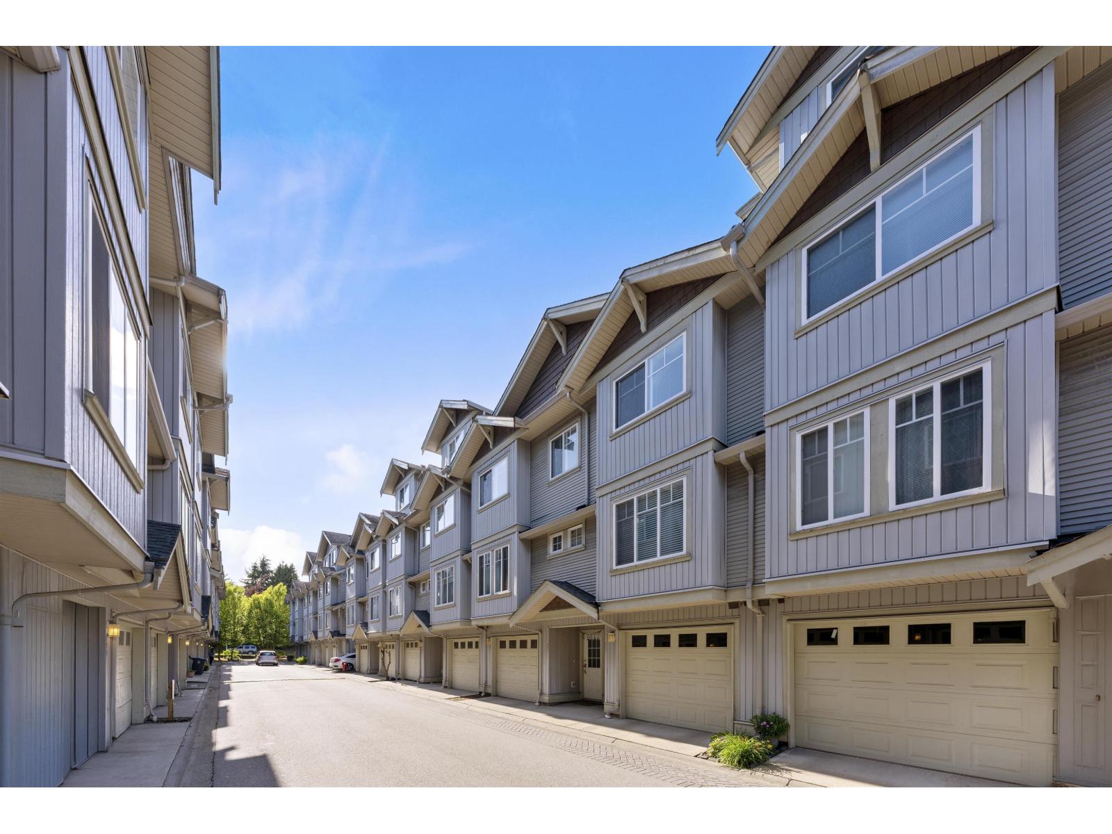 Photo 7 of 92 12040 68 Avenue, Surrey BC