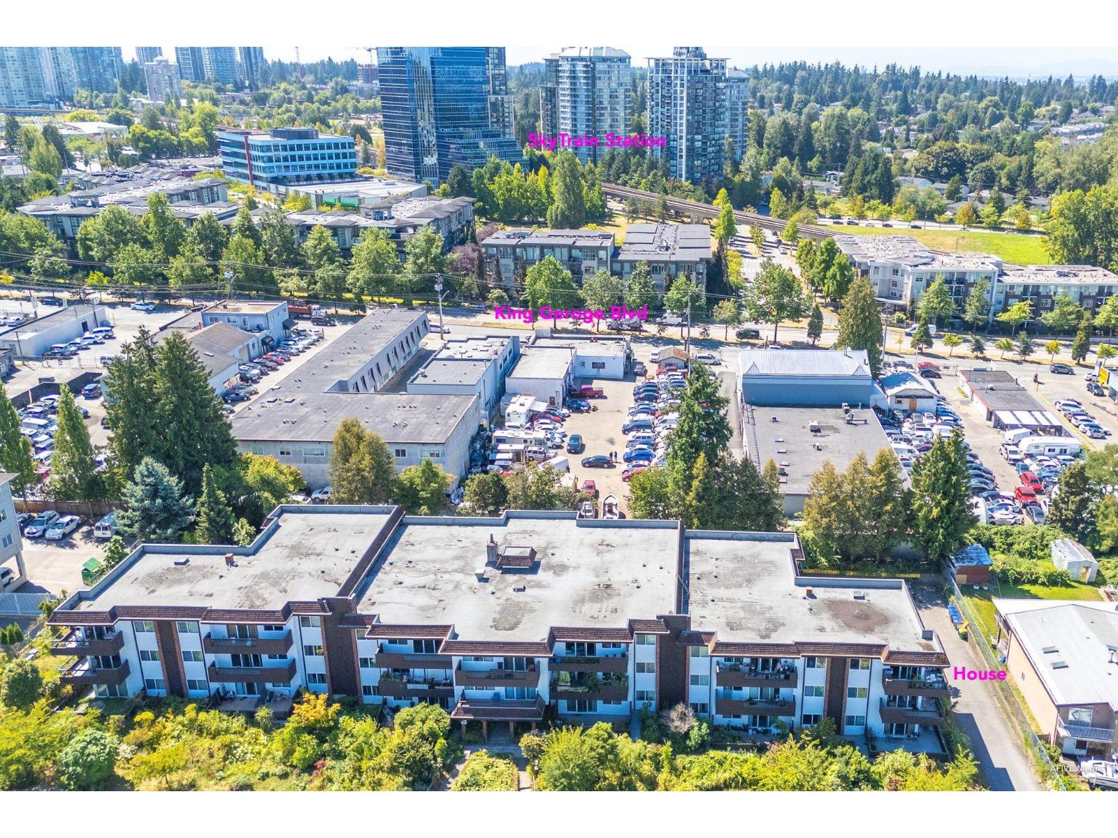 Photo 23 of 304 13530 Hilton Road, Surrey BC