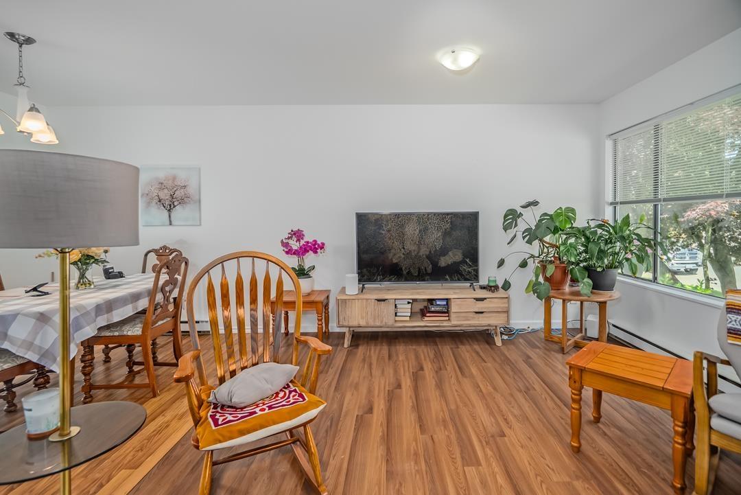 Photo 7 of 35340 Selkirk Avenue, Abbotsford BC