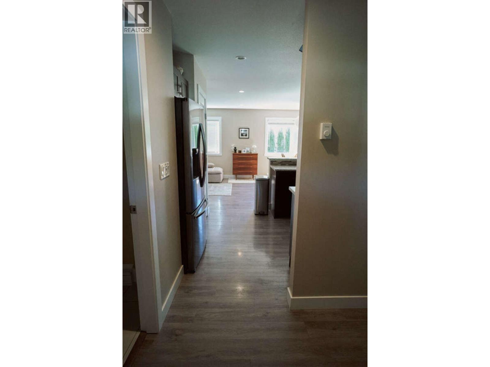 5237 SMITH AVENUE, Terrace