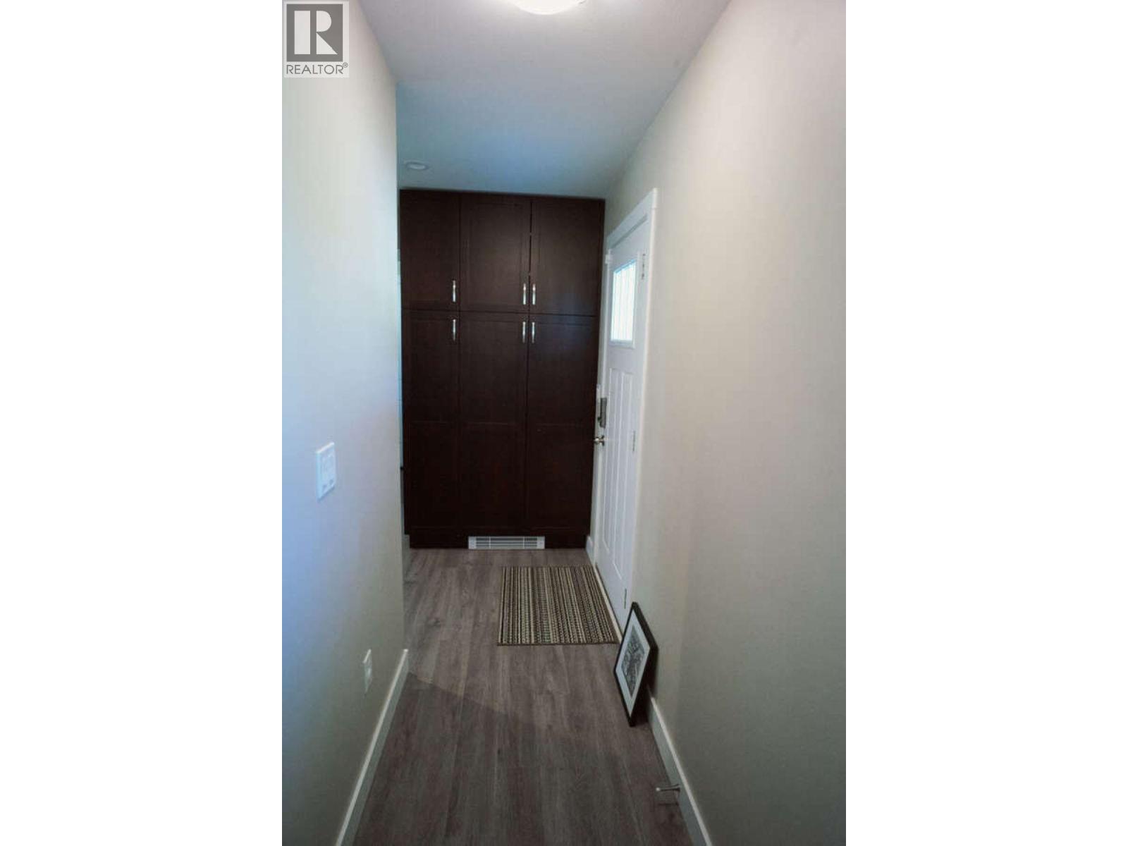 5237 SMITH AVENUE, Terrace