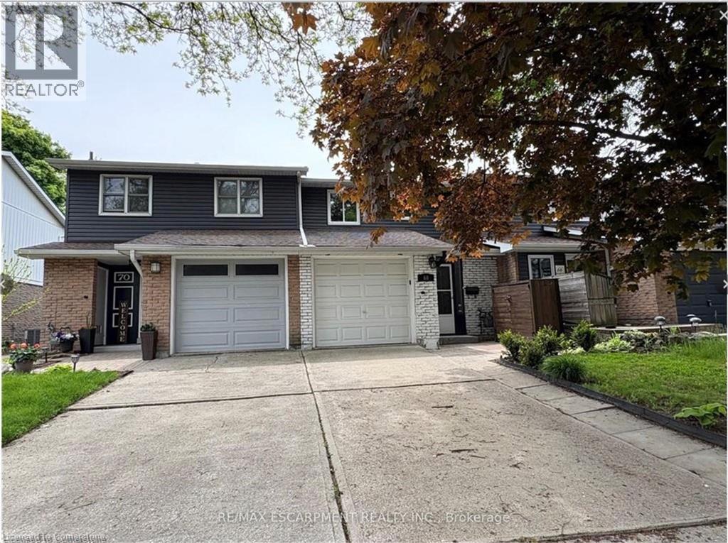 Photo 2 of 68 Gledhill Crescent, Hamilton ON