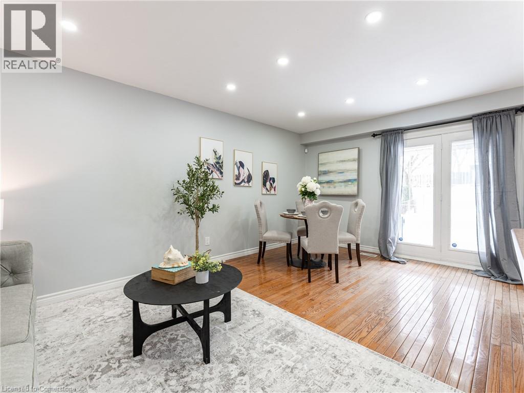 Photo 35 of 68 Gledhill Crescent, Hamilton ON