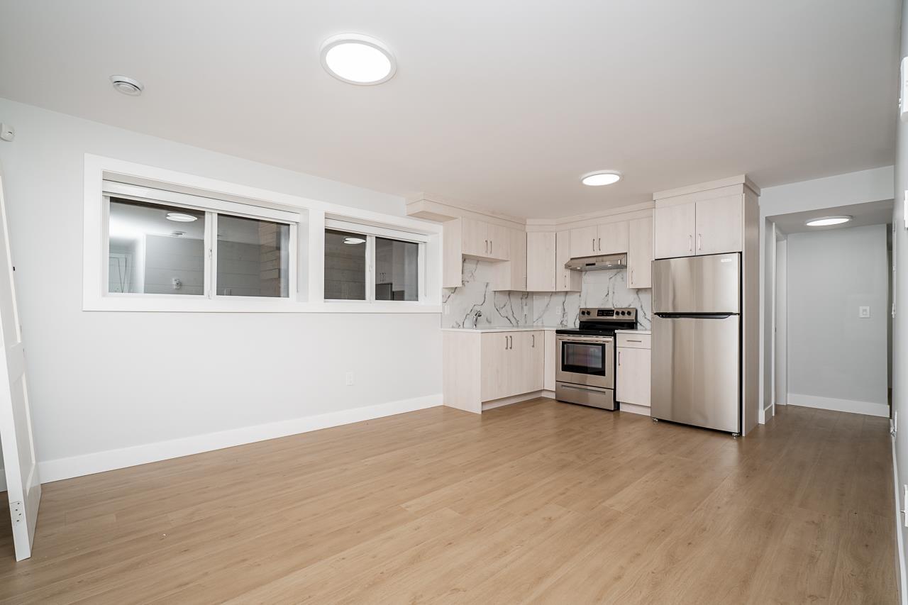 Photo 24 of 7121 204 A Street, Langley BC