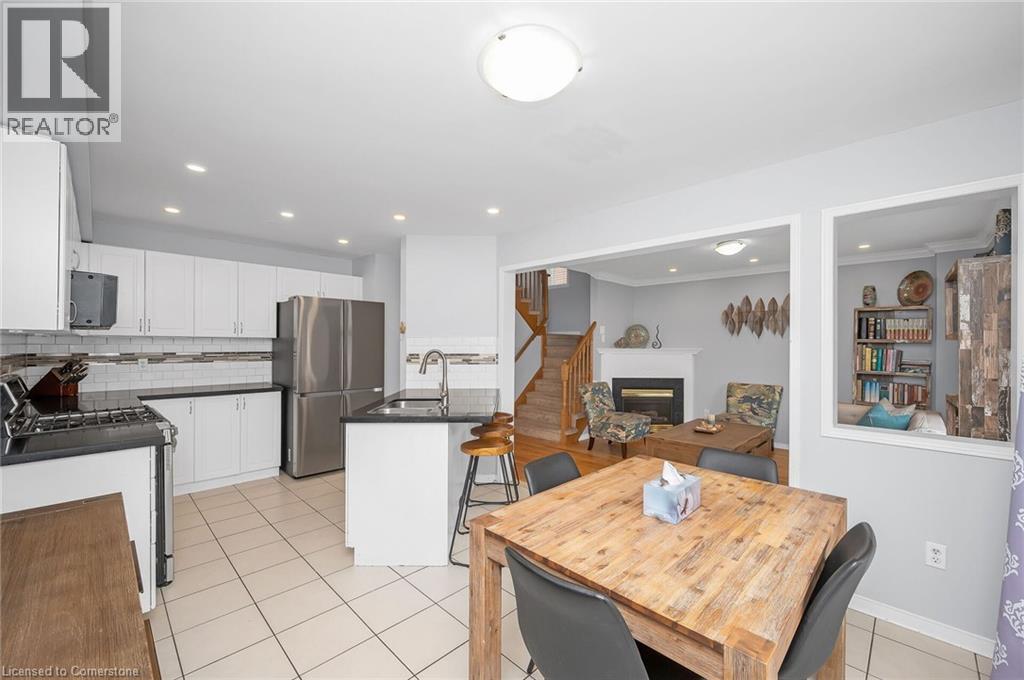 Photo 46 of 2458 Postmaster Drive, Oakville ON