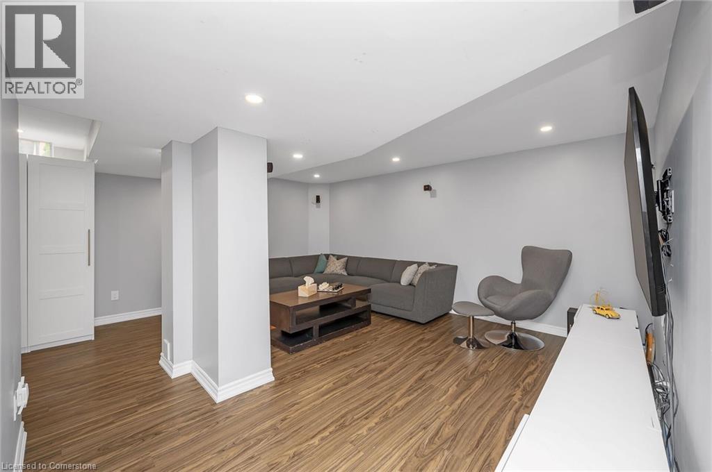 Photo 40 of 2458 Postmaster Drive, Oakville ON