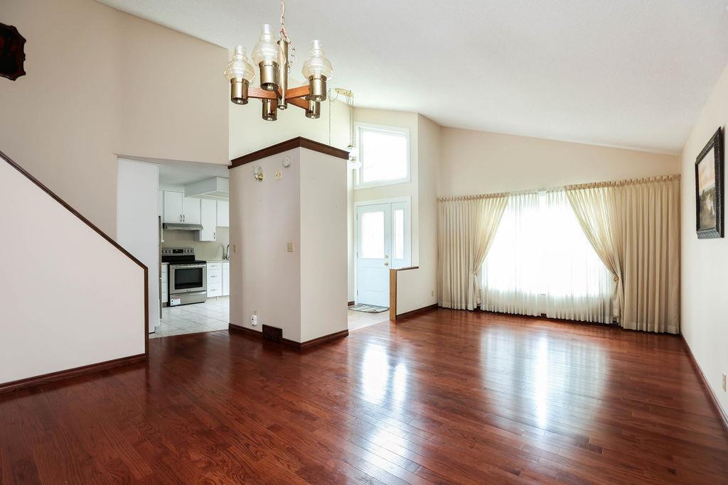 Photo 33 of 23 Malmsbury Avenue, Winnipeg MB