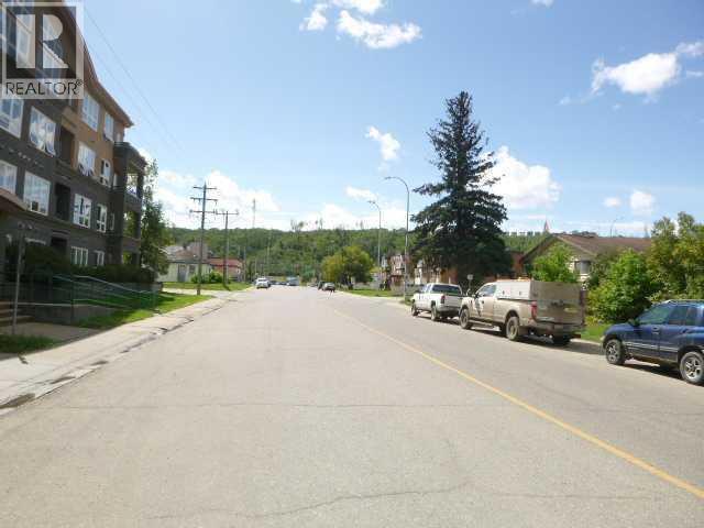 Photo 13 of 10102 10104 10106 Manning Avenue, Fort Mcmurray AB