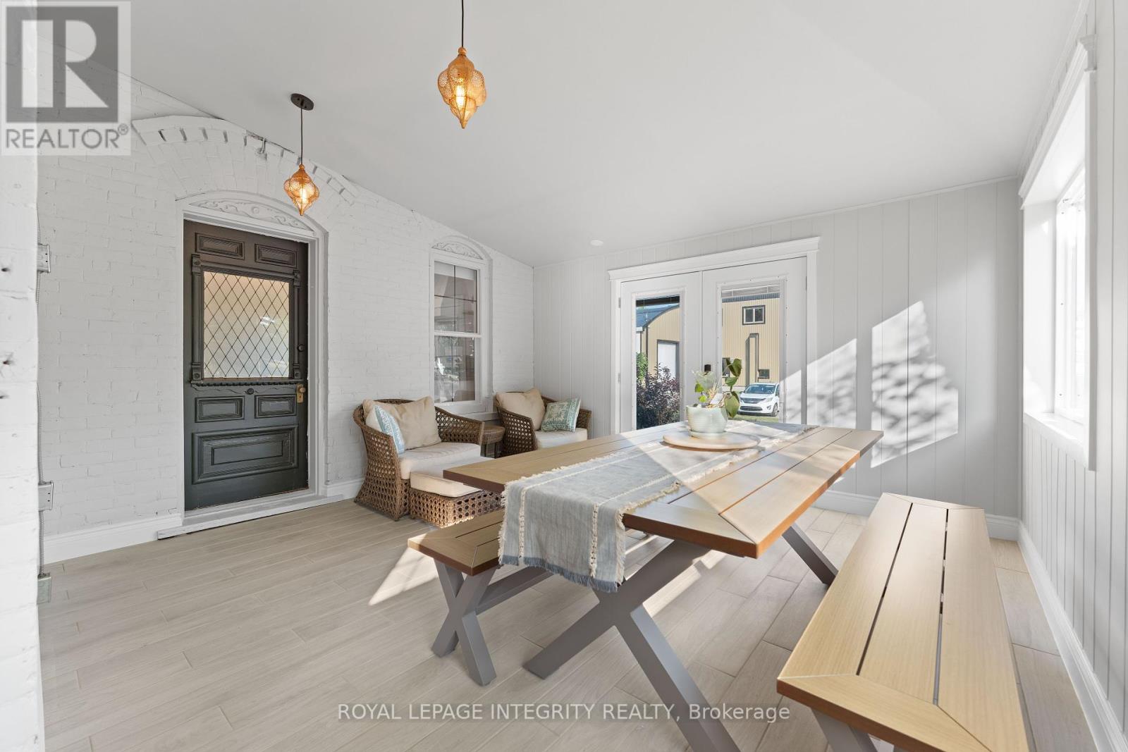 Photo 5 of 835 Prescott Street, North Grenville ON